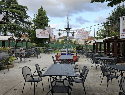 The Galleon Pub&Pizzeria