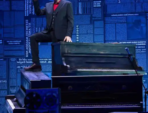 Neri Marcor&egrave; porta in scena &ldquo;Gaber &ndash; Mi fa male il mondo&rdquo;
