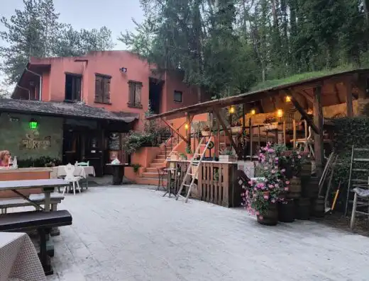 Pizzeria Sherwood