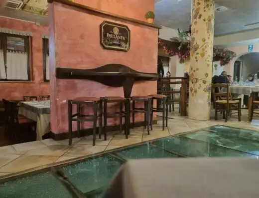 Ristorante Pizzeria Hotel Cris