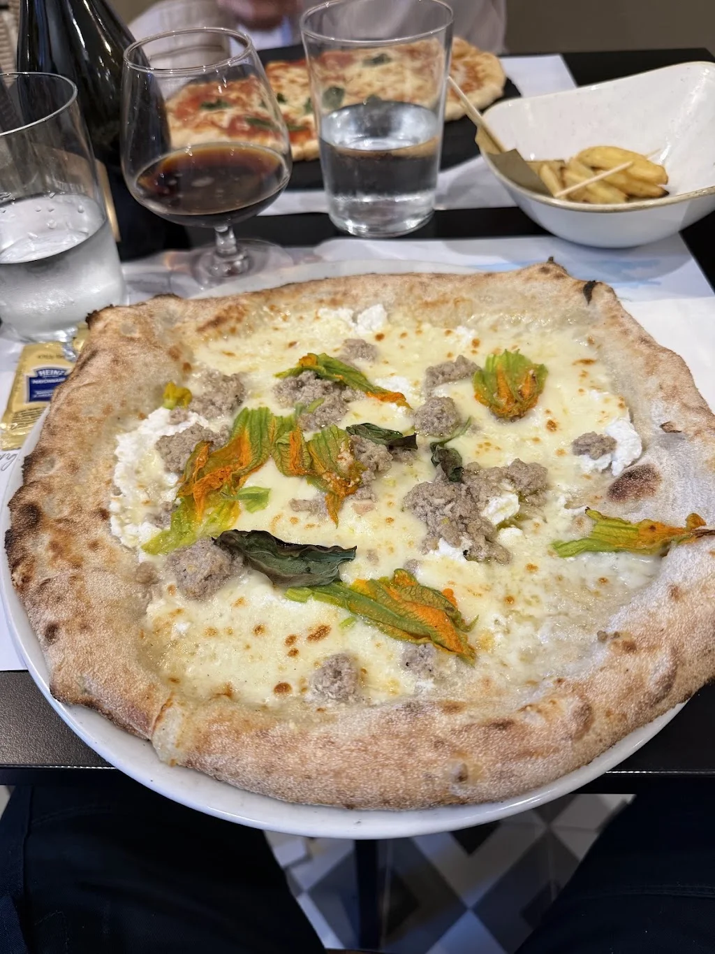 Bella Ischia Piazza Matteotti